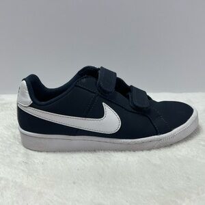 Nike Shoes Youth Court Royale Retro Sneakers 833536-400 Sz 2Y